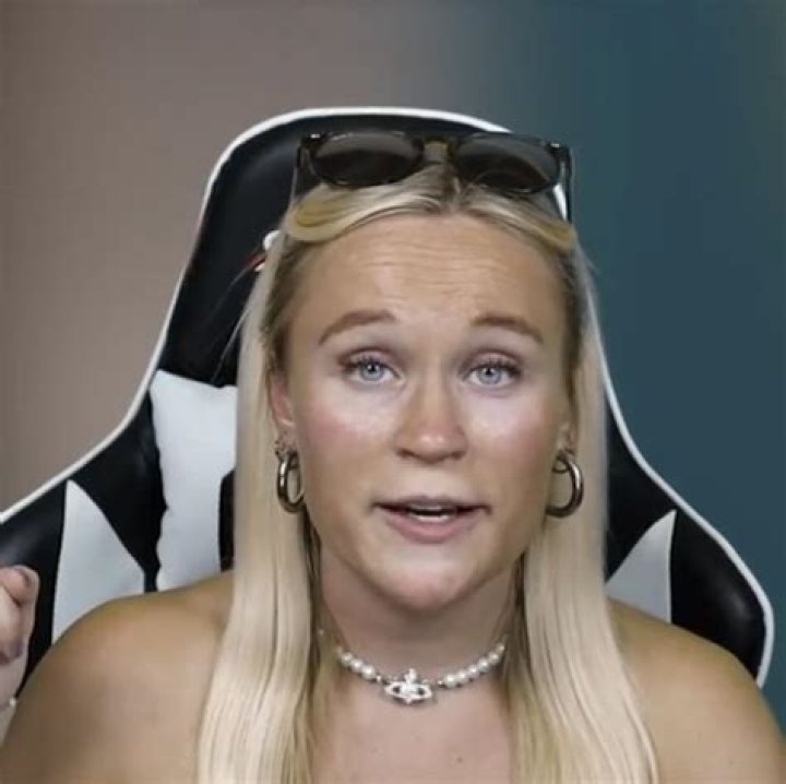 Irresistible Blondie Tales: A Treasury Of Sweet Stories