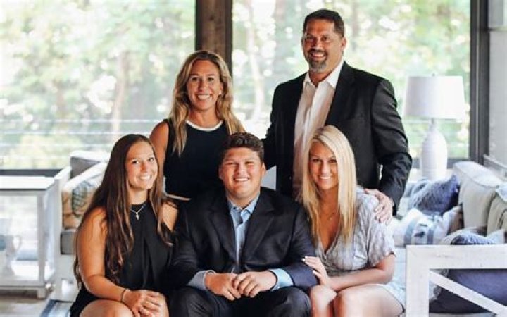 Unveiling Marjorie Taylor Greene's Family: Does She Have Any Children?