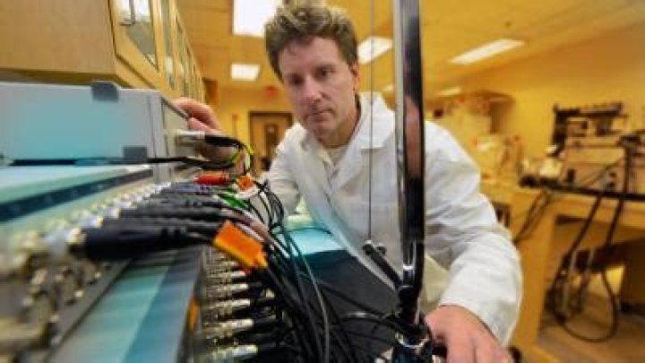 Renowned Neurosurgeon: Dr. Stephen Black