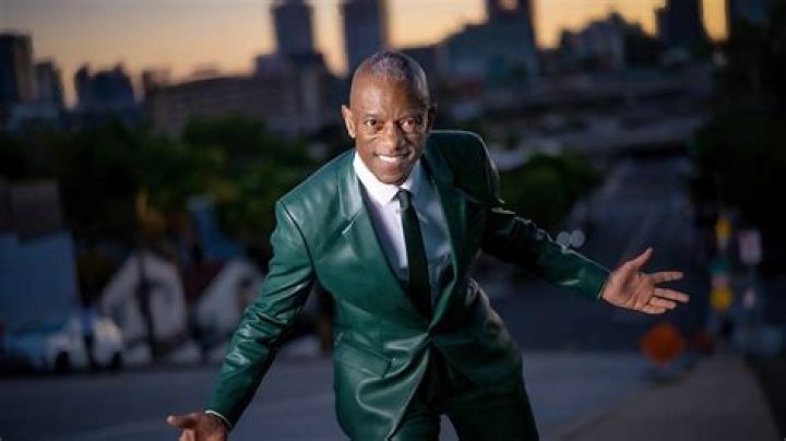 Discover The Legendary Blues Artist: Earl Thomas Blues