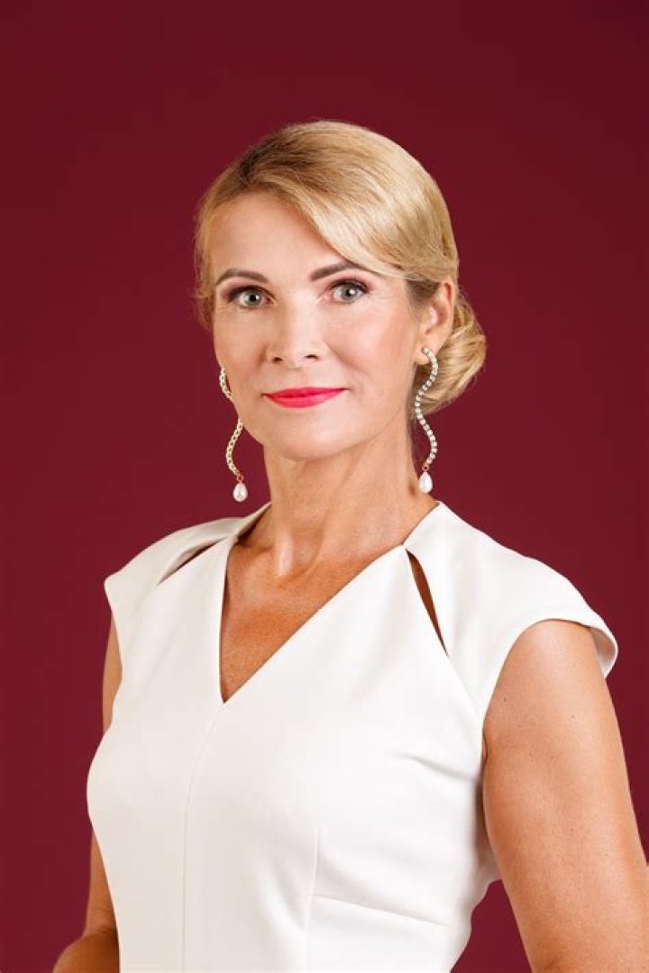 Erika Bauer: Your Guide To A Brighter Future