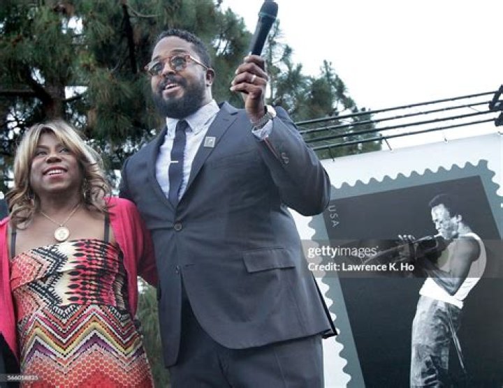 Erin Davis Miles: Renowned Author And Motivational Speaker