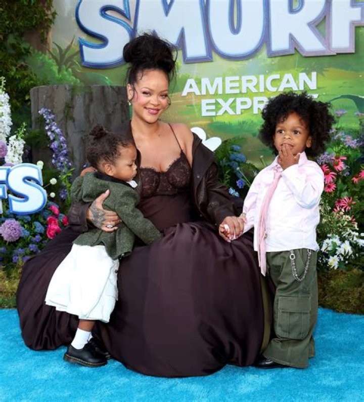 Exploring The Family Ties: Does Rihanna Have Siblings?
