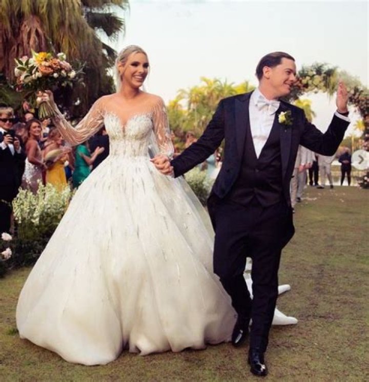 Discover The Intriguing Height Of Guaynaa: Surprising Facts And Measurements