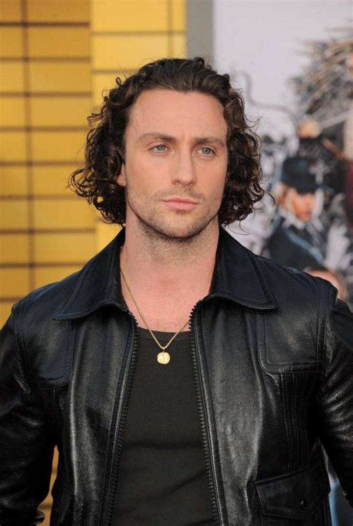 Unveiling The Allure Of Hot Male Celebrities