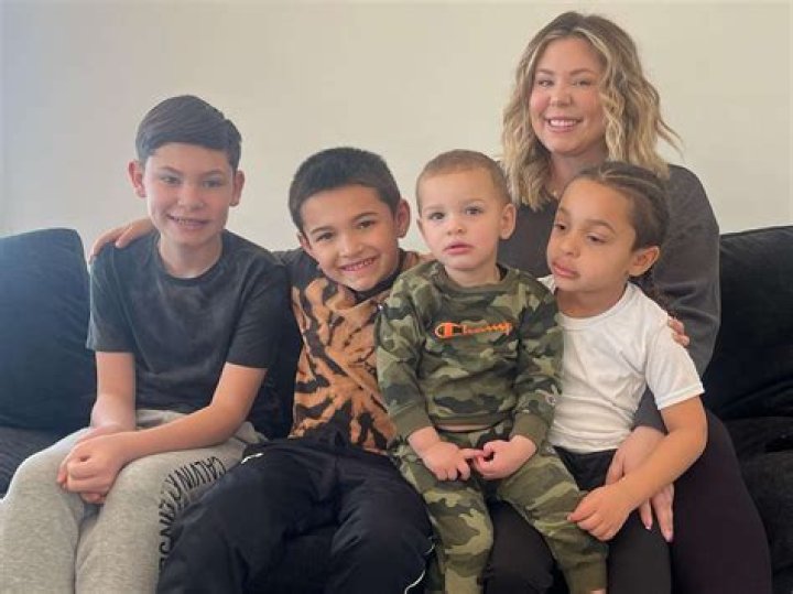 Discovering Chelsea Laden: How Many Kids Does She Have?