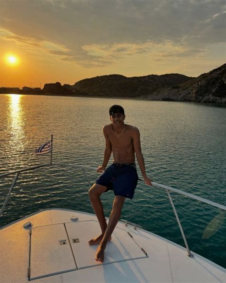 How Much Money Does Yamal Make: A Comprehensive Overview