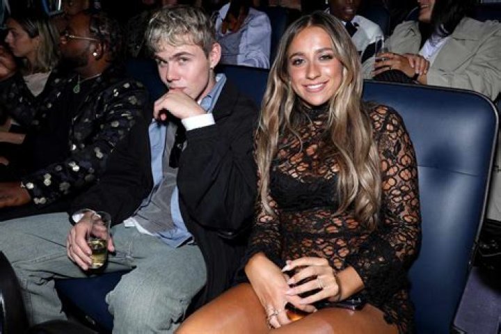 How Tall Will The Kid Laroi Be In 2024?