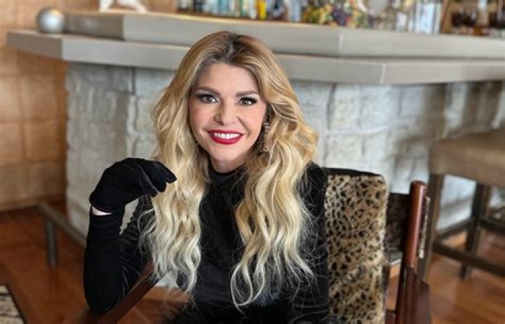 The Ultimate Guide To Itati Cantoral: Biography And Career Highlight