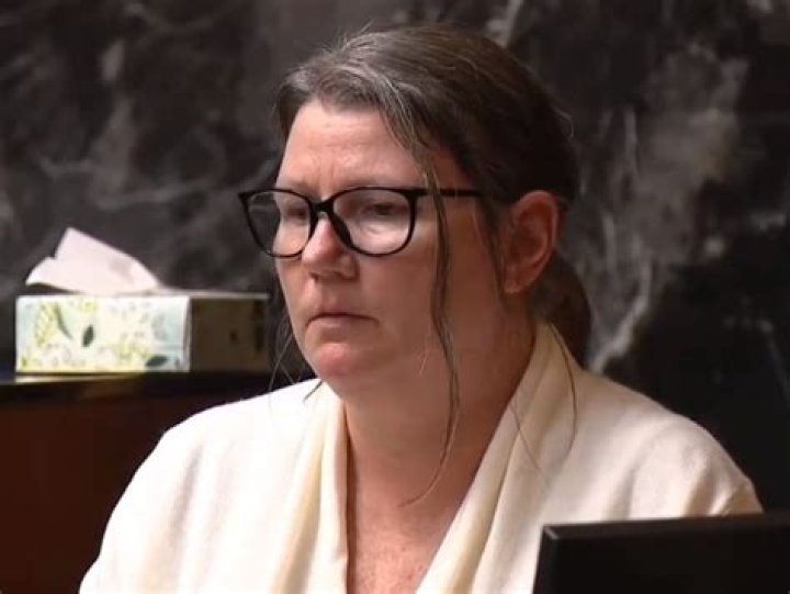 Unraveling The Mystery Of Jennifer Crumbley's Weight Gain