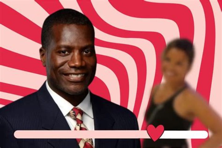 Everything You Need To Know About Joey Galloway's Wife