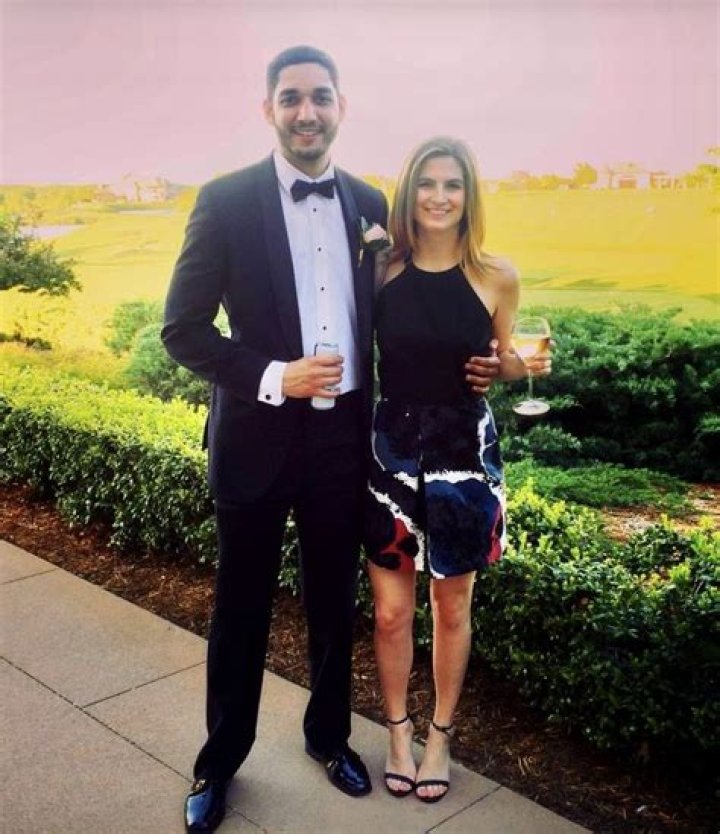 Kaitlan Collins: Unveiling The Intricacies Of Her Relationships