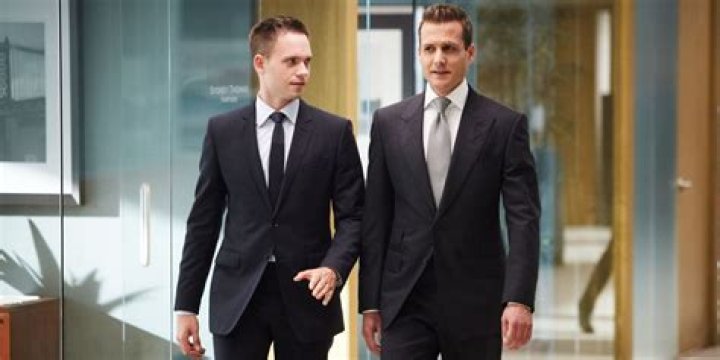 The Dynamic Duo: Katrina And Mike Ross In Suits