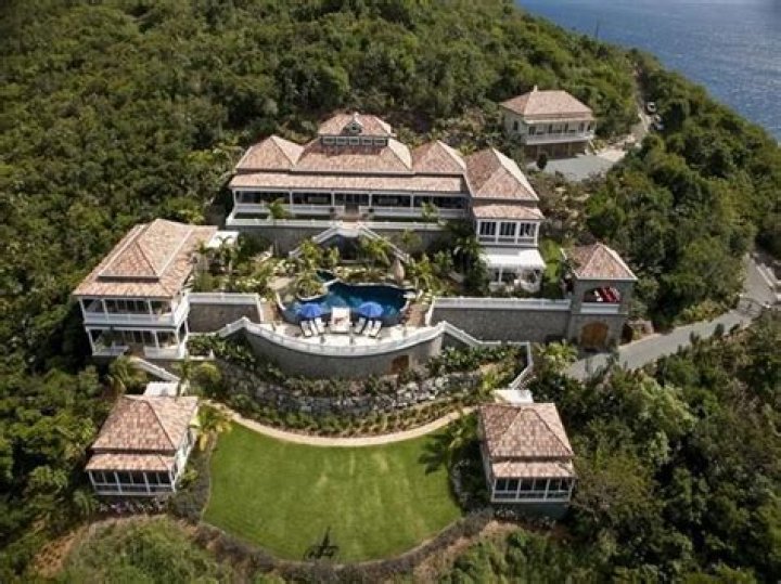 Kenny Chesney's Slice Of Paradise: The House In St. John