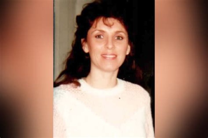 Discover Kent Jones Linda's Sounds And Style