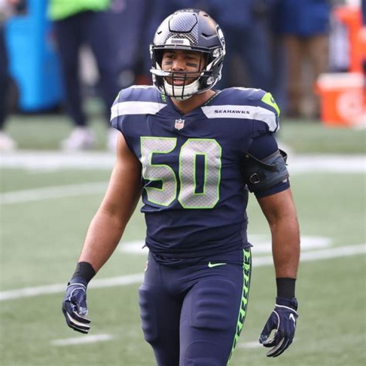 KJ Wright: A Football Journey Of Dedication And Excellence