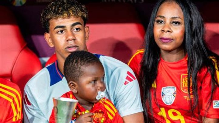 Discover Lamine Yamal's Mother's Age: Enlightening Insights