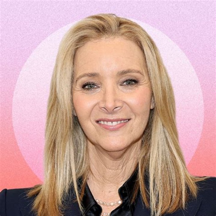 Lisa Kudrow's Maternal Legacy: A Hollywood Mom Uncovered