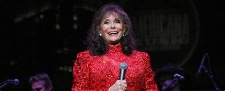Unveiling Loretta Lynn's Net Worth: A Journey Through Music And Legacy