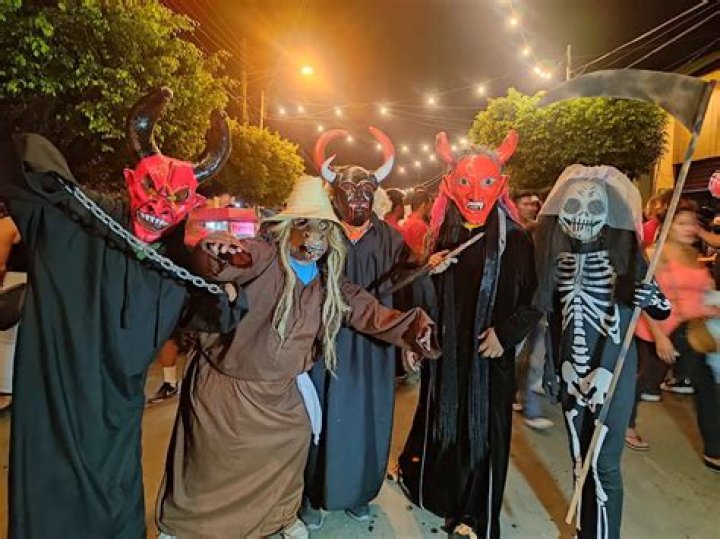 Unveiling Los Aguizotes: A Fascinating Traditional Dance Of Nicaragua