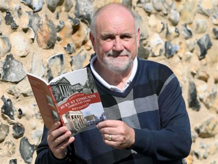 Meet Martyn Taylor: The Acclaimed Guitar Virtuoso