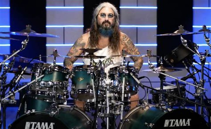 Unraveling The Rhythmic Genius Of Mike Portnoy