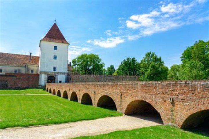 A Comprehensive Guide To Nadasdy Castle, Hungary