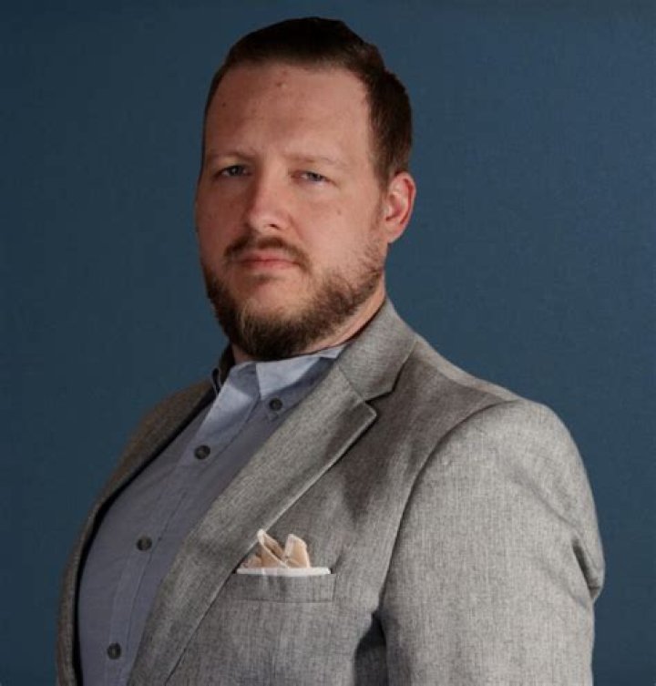 Meet Philip Courtney: An Expert In Business And Finance