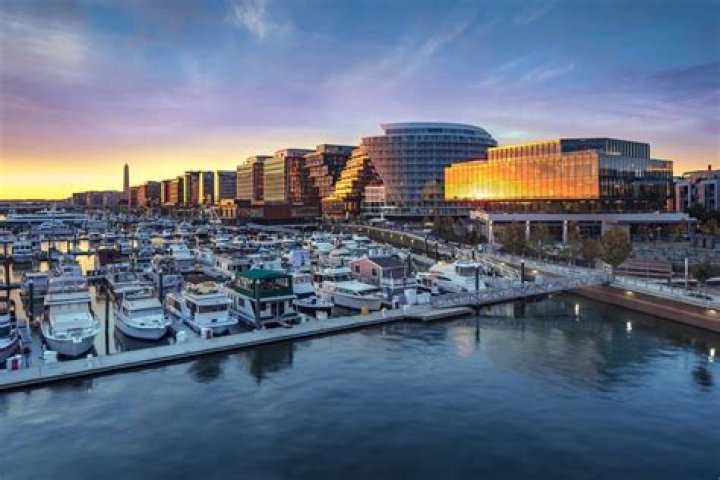 Vivid Portrayals: Pictures Of Enchanting Wharves