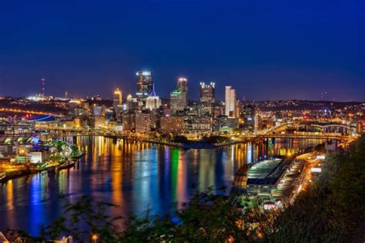 Breathtaking Nightlife: Exploring Pittsburgh's Night Skyline