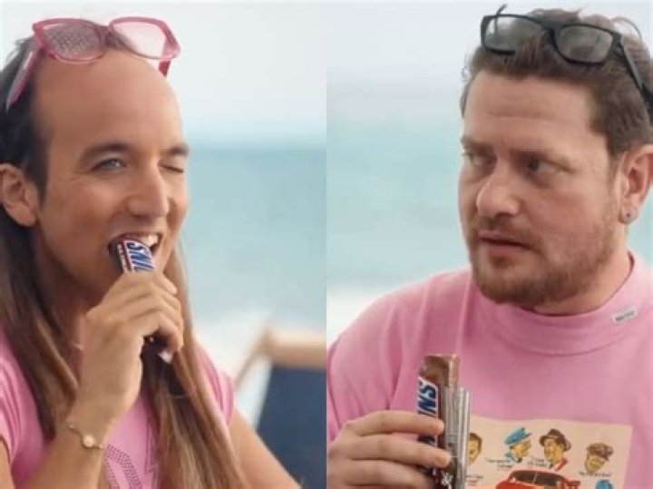 Snickers Removes Homophobic Ad From Spanish TV
