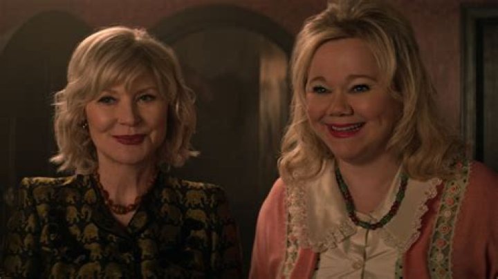 Throwback Announcement: Zelda And Hilda Return In Netflix's "Sabrina" Reboot