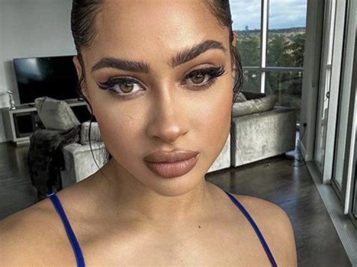 Unveiling The Allure Of Tori Brixx: A Journey Through Fame