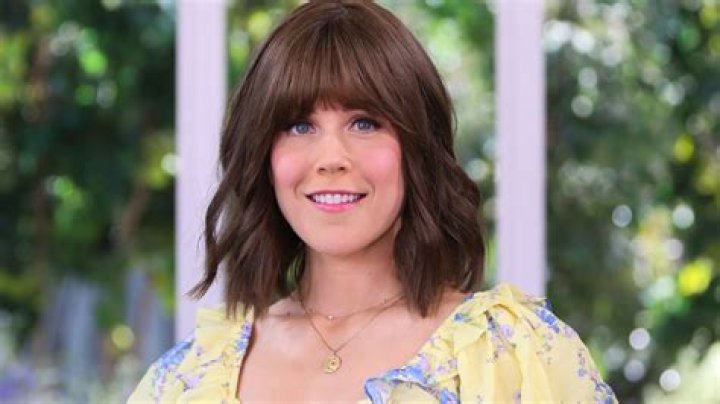 Exploring The Dynamic Connection Between Tyler Hynes And Amanda Walsh