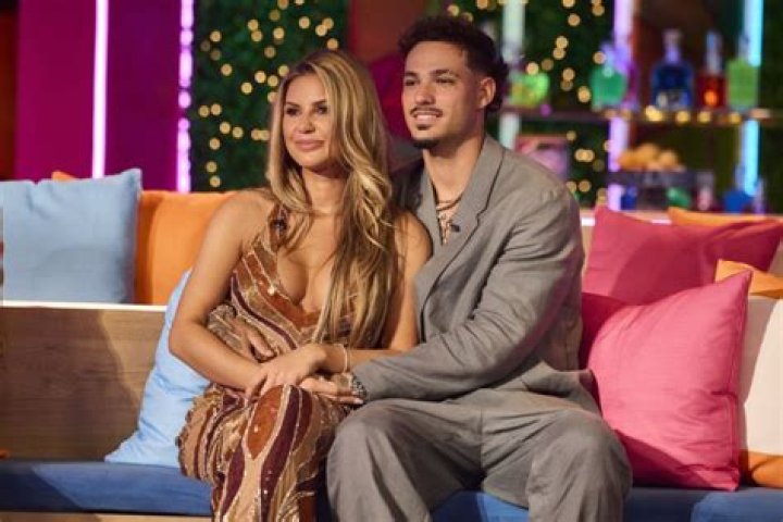 Uncover The Identity: Who Is Pepe's Wife?