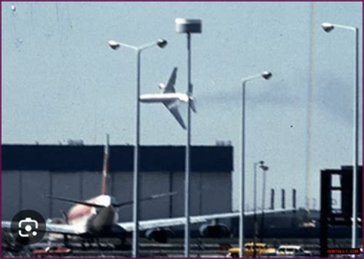 The Mysterious Disappearance Of Jonathan Gross: American Airlines Flight 191