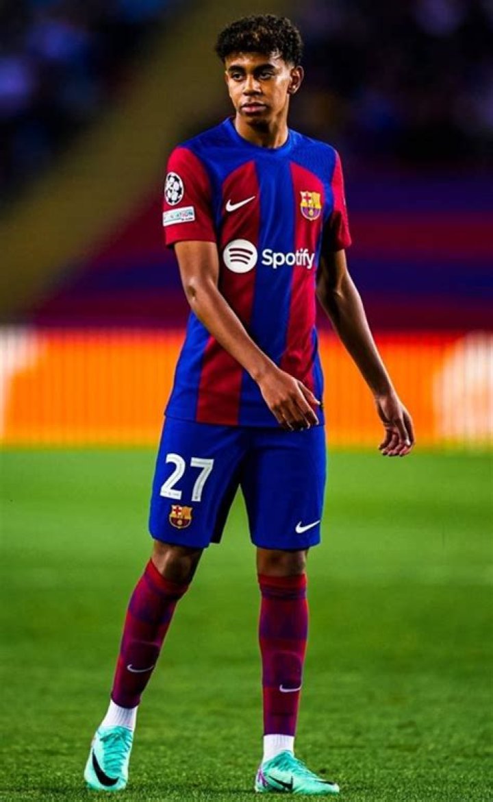 Comprehensive Guide To Yamal Height And Weight: A Complete Overview